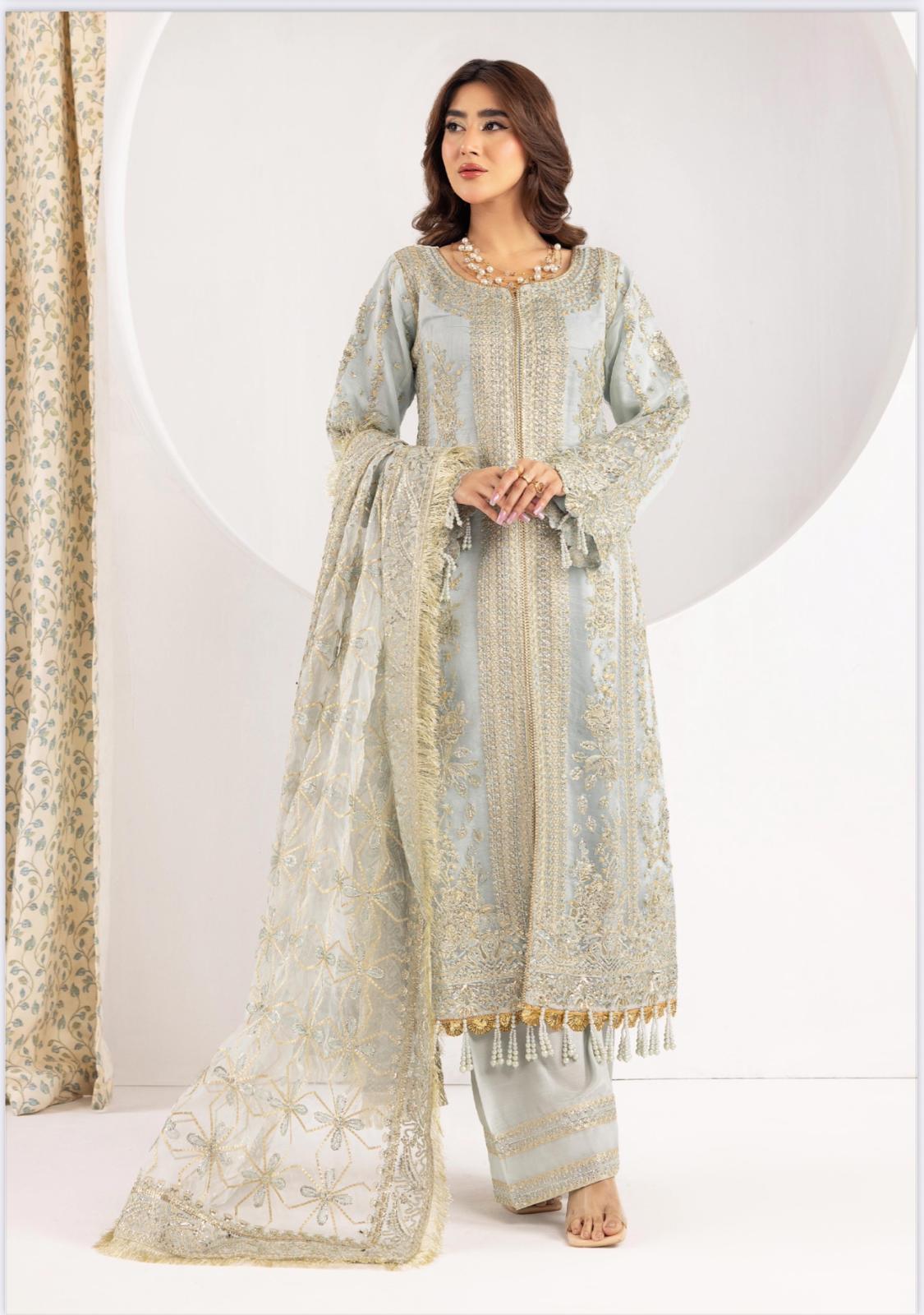 Nureh By Simran’s – 3 Piece Organza Heavy Embroidered Wedding Collection | Sizes S–XL