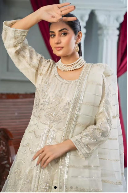 Beautiful 2pcs Organza Maxi with duppatta (Designer Inspired )