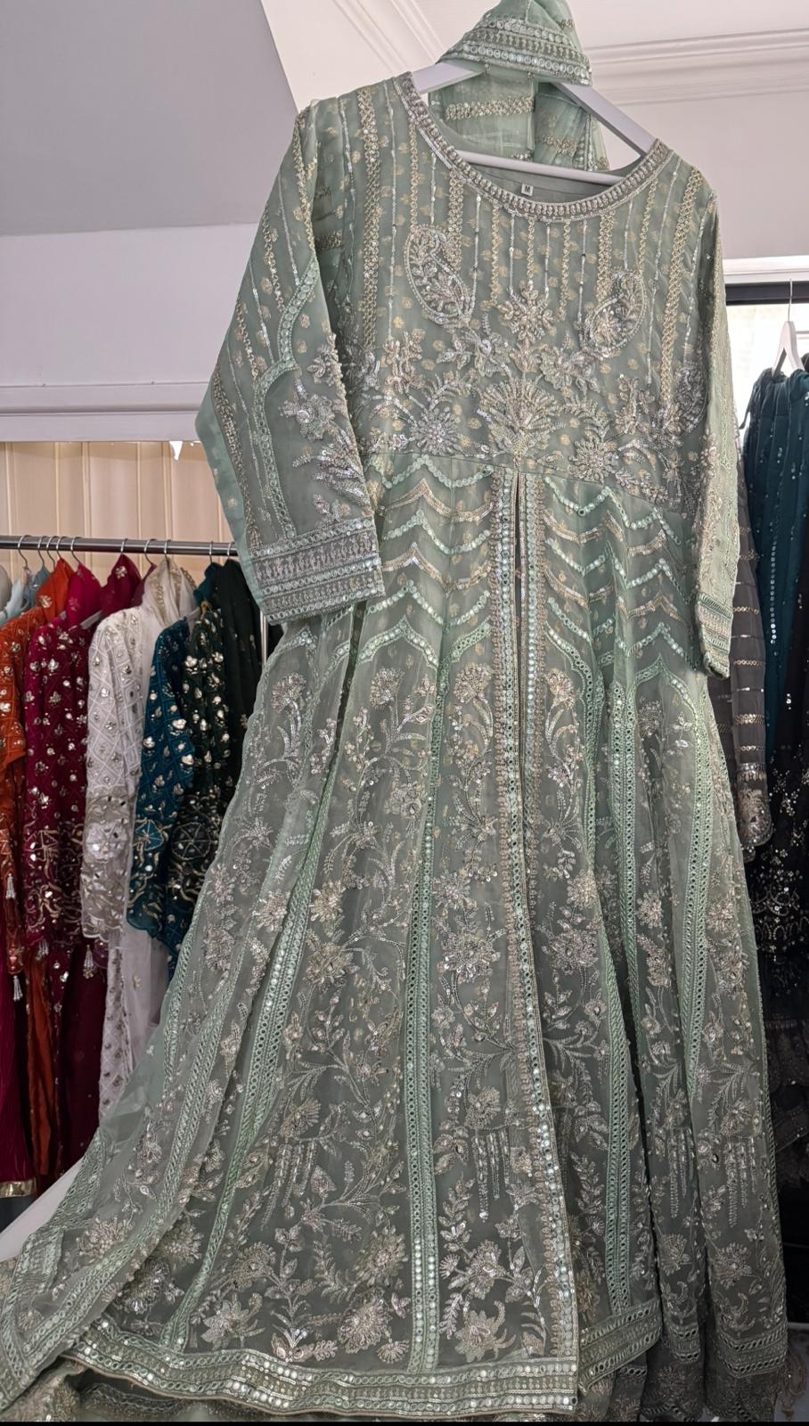 Beautiful 2pcs Organza Maxi with duppatta (Designer Inspired )