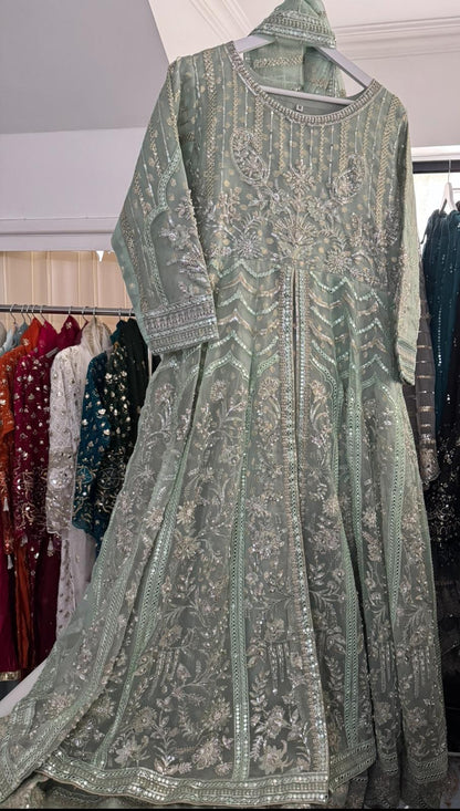 Beautiful 2pcs Organza Maxi with duppatta (Designer Inspired )