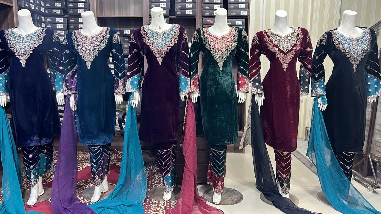Luxury Velvet - 3pcs Embroidered Velvet Shirt and Trouser..comes with Chiffon Duppatta