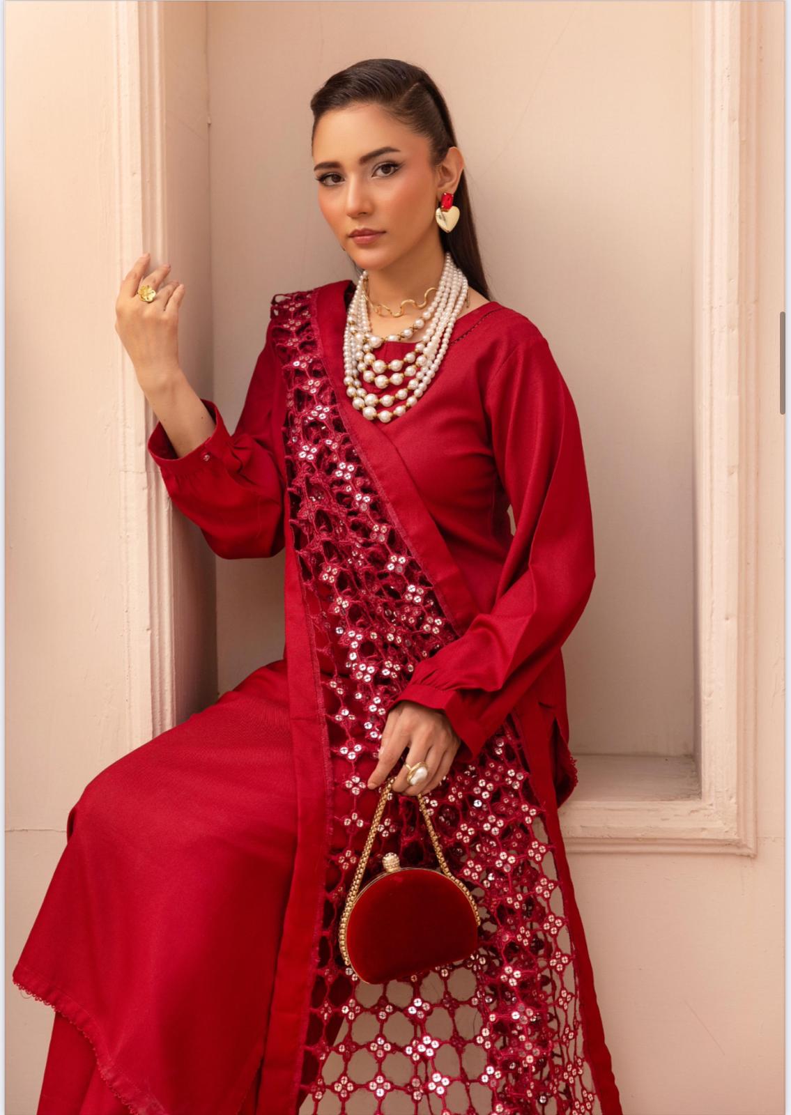 Premium Winter Dhunak 3-Piece Suit with Maria B Inspired Sheesh Dupatta – Luxury Winter Collection