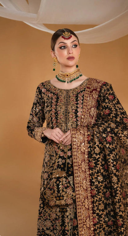 Suhana by Haseen’s – Original 4-Piece Chiffon Heavy Embroidered Wedding Collection with Matching Potli Bag- Size  S-XL